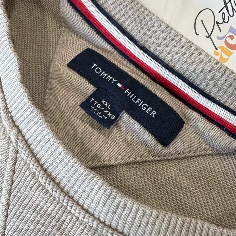 Tommy Hilfiger Classic Crewneck Tan Sweatshirt XXL Regular Fit YuppyCore